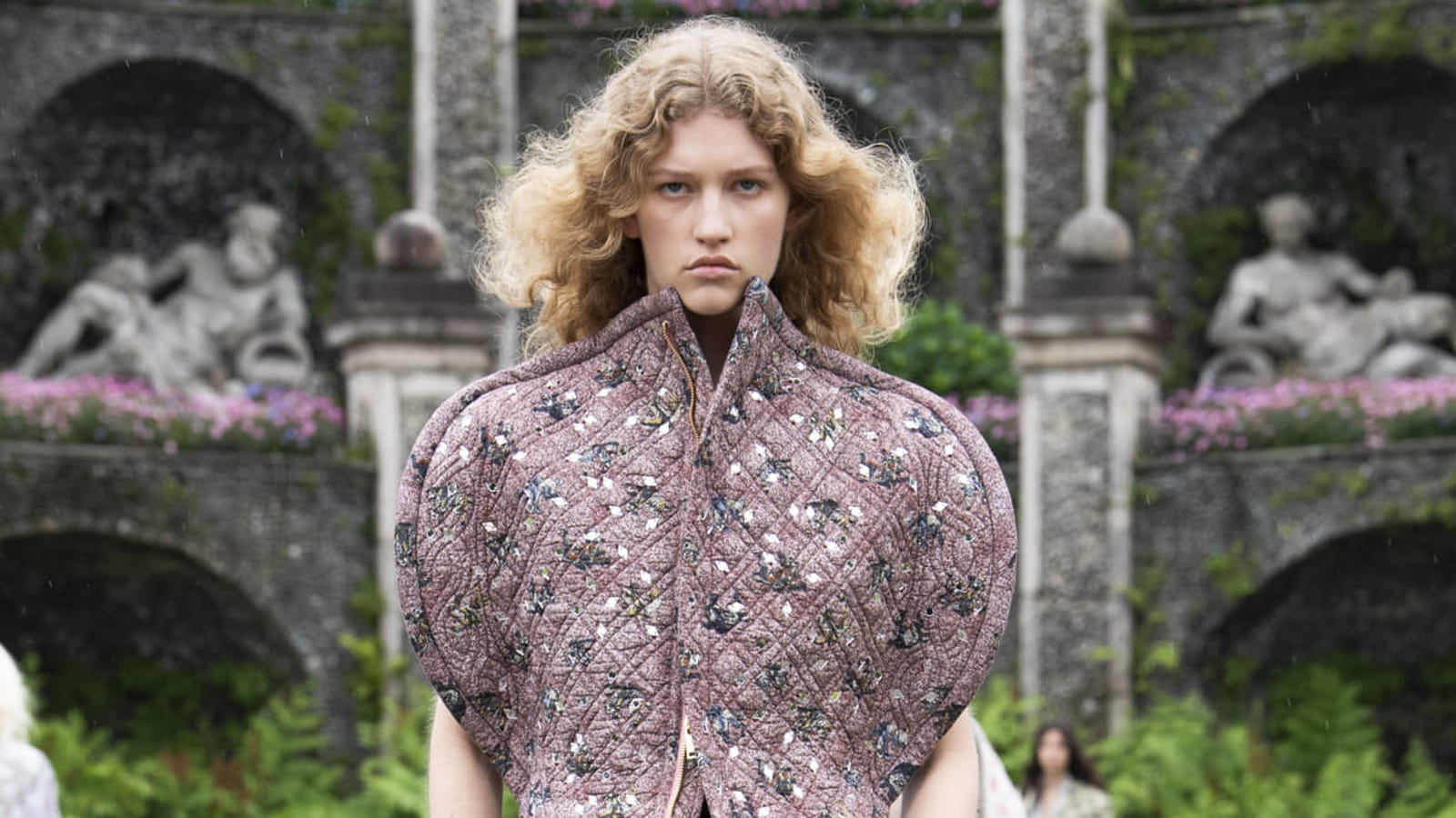 Look 33