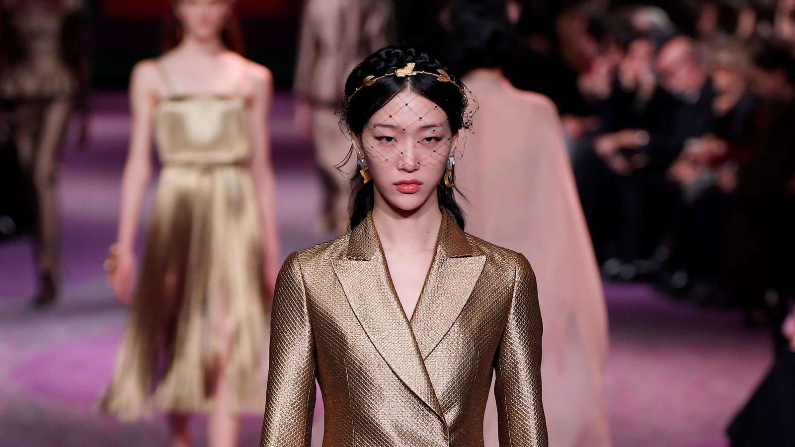 Look 8