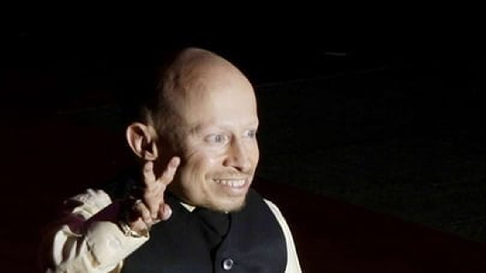 Verne Troyer