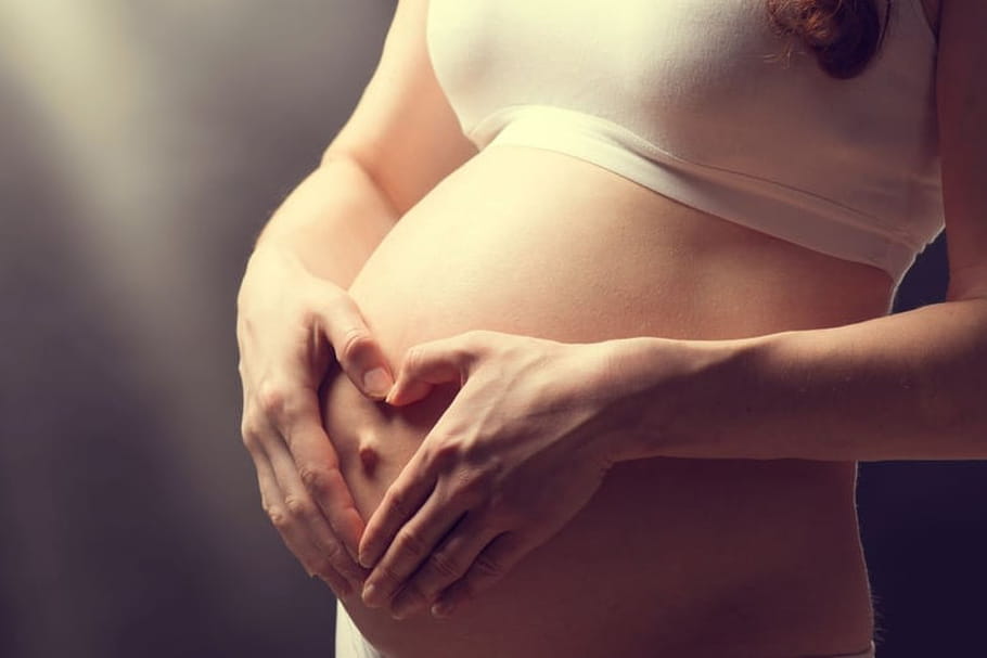 GPA : le droit à la filiation pour les bébés nés à l'étranger