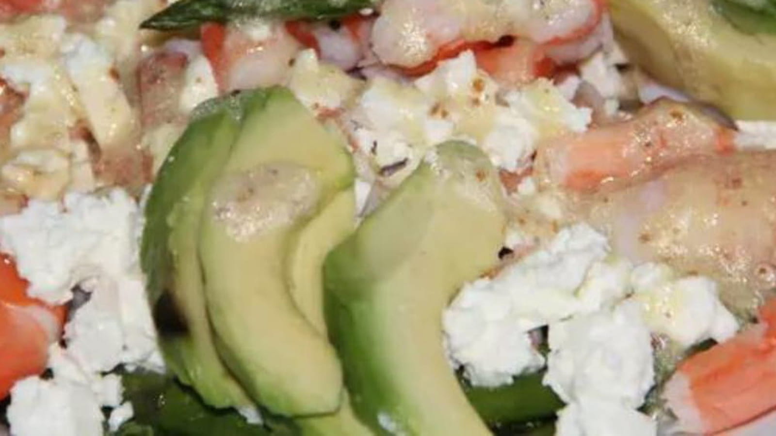 Salade aux couleurs du printemps