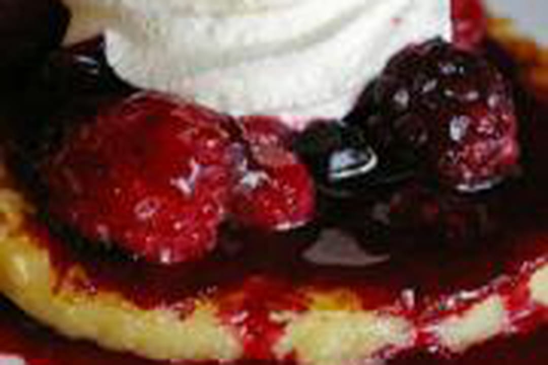 Crepe Chantilly Fruits Rouges Crêpes épaisses fruits rouges et chantilly