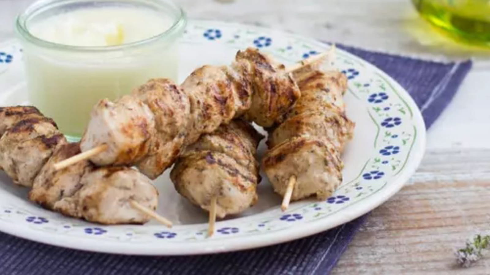 Brochettes Libanaises de Poulet Fermier d’Auvergne, crème d'ail