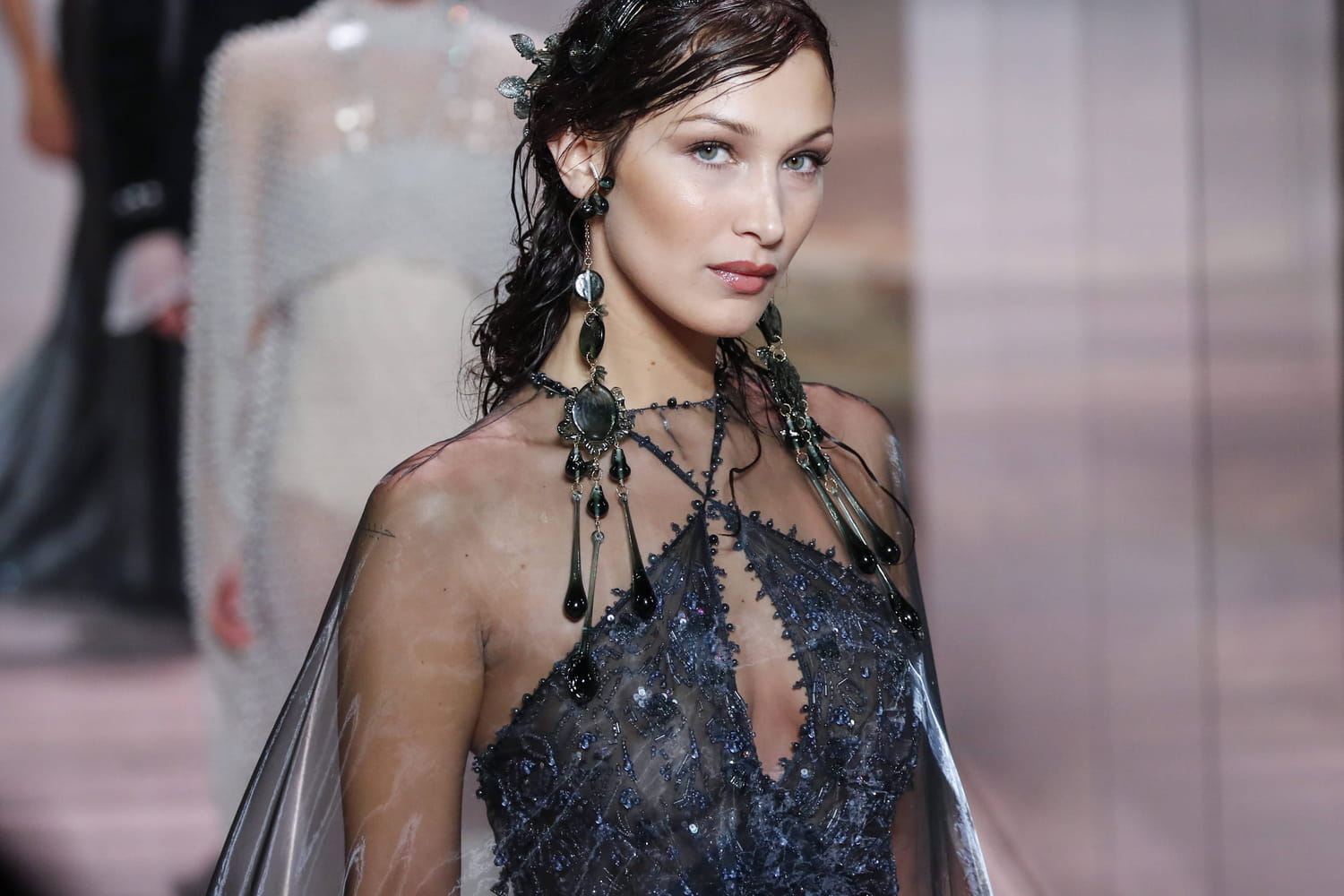 Bella Hadid soutient la Palestine et s'attire les foudres d'Israël