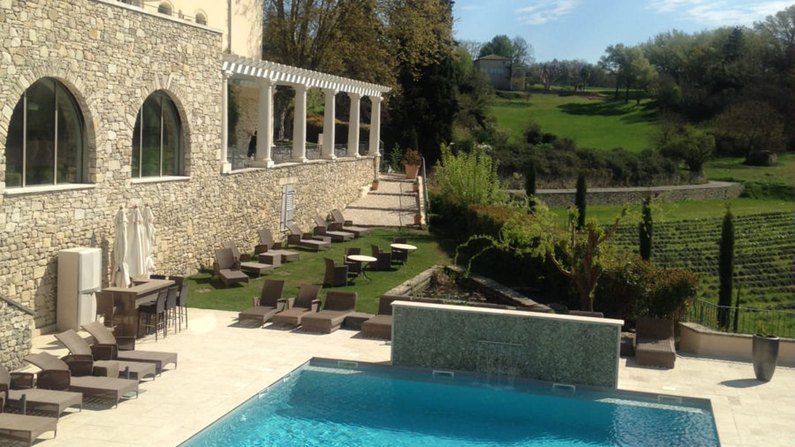 La piscine extérieure 