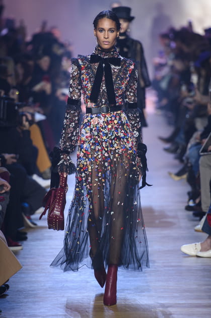 D&eacute;fil&eacute; Elie Saab