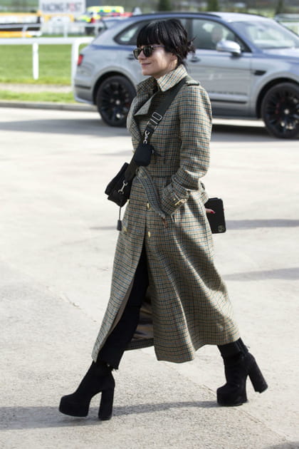 TOP : Lily Allen en trench long