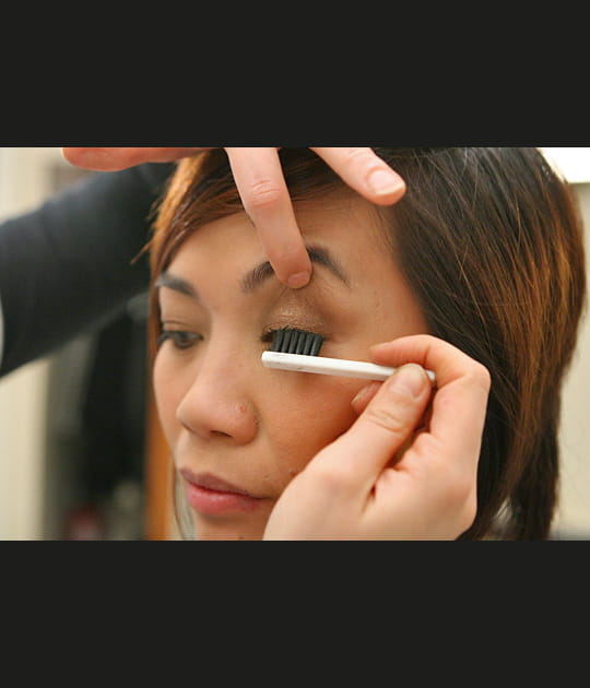 Du mascara, &eacute;videmment