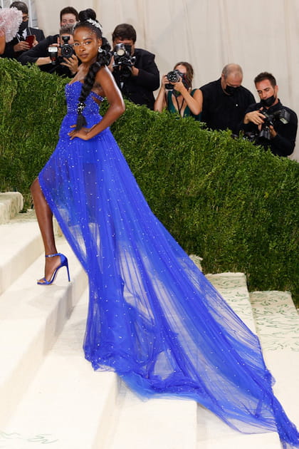 Amanda Gorman en Vera Wang