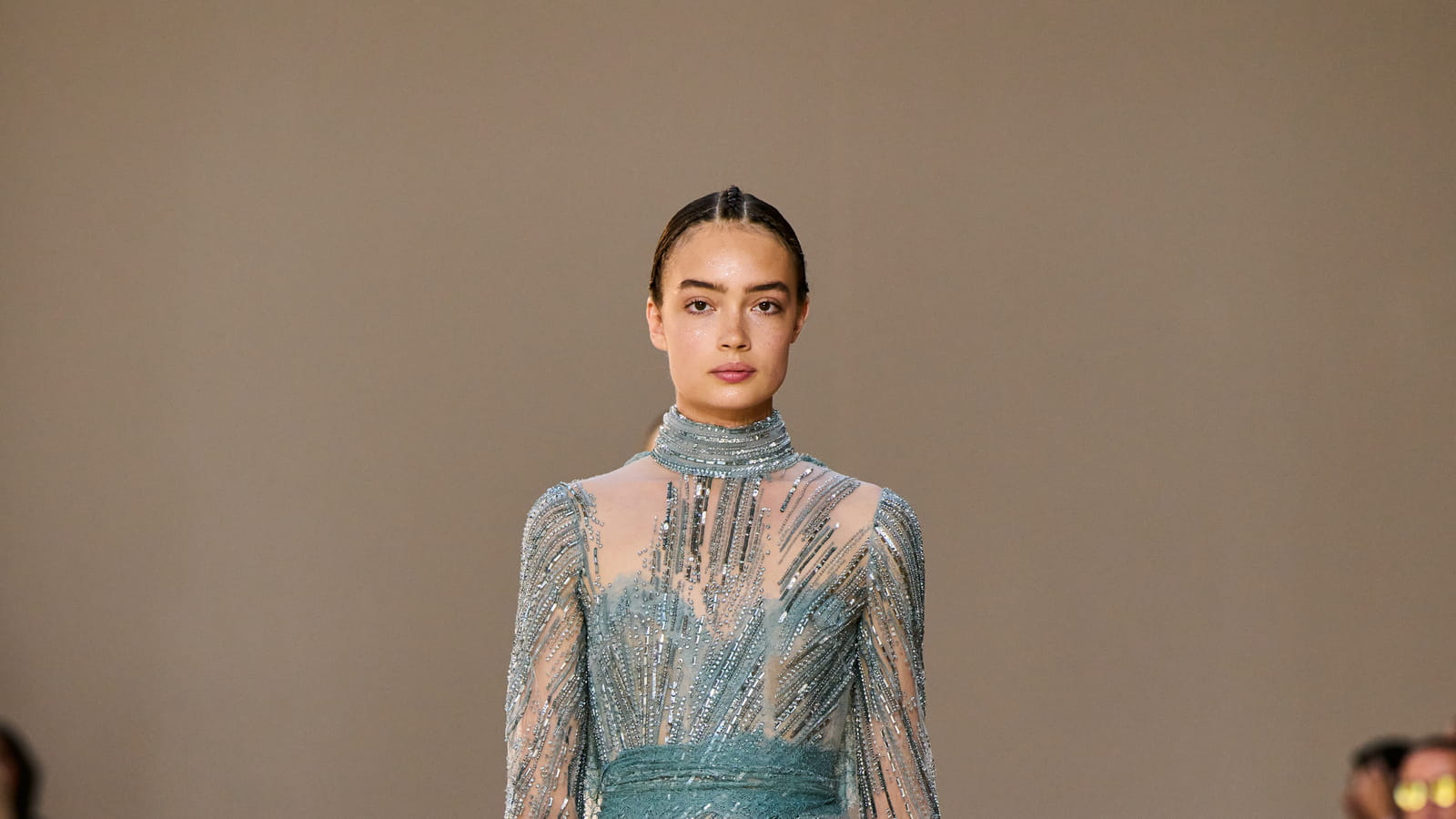 Look 25