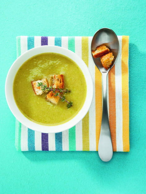 Soupe de scaroles et pois cass&eacute;s