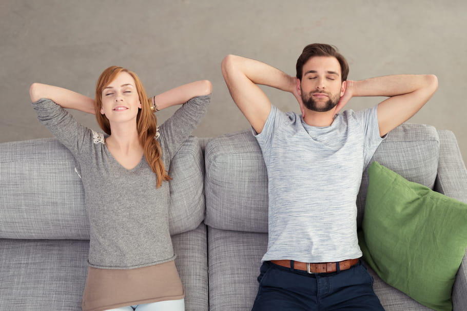 Dormir à deux en Couvre-feu : bonnes résolutions sommeil en couple