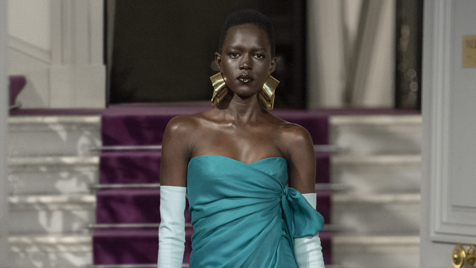 Look 25 du défilé Valentino
