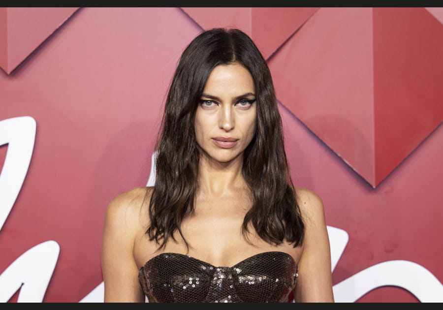 Le liner bold d'Irina Shayk