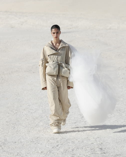 Look 24&nbsp;du d&eacute;fil&eacute; Jacquemus