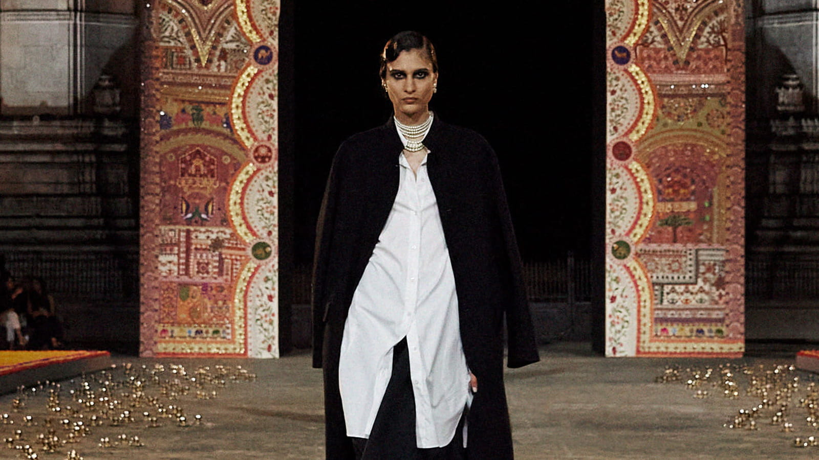 Look 7