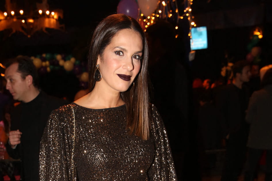 Flop&nbsp;: &Eacute;lisa Tovati et sa bouche noire gothique