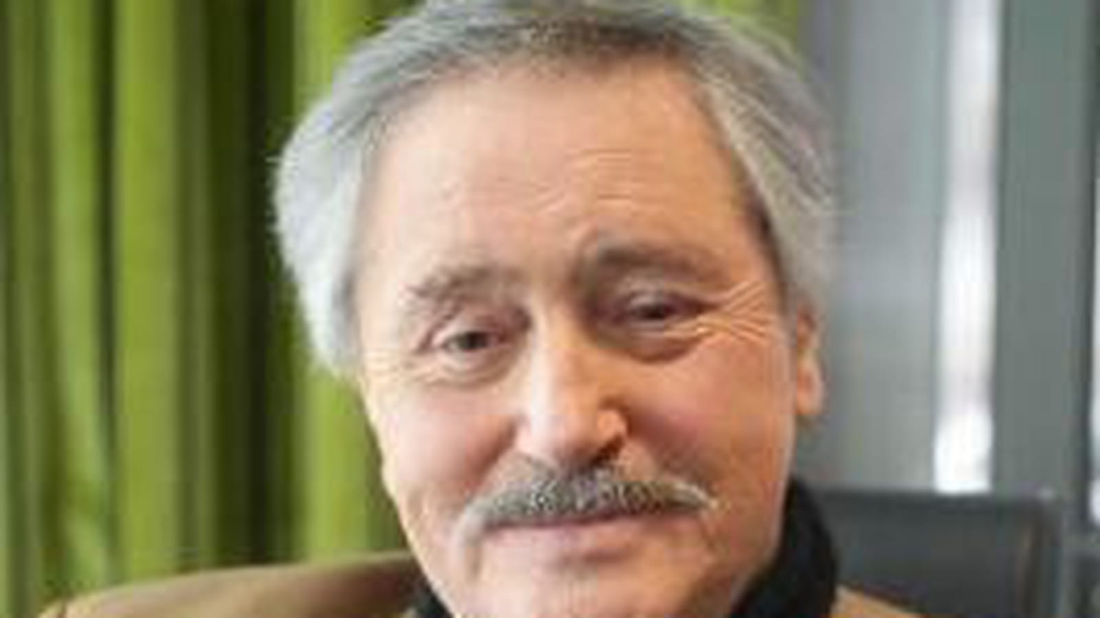 Victor Lanoux