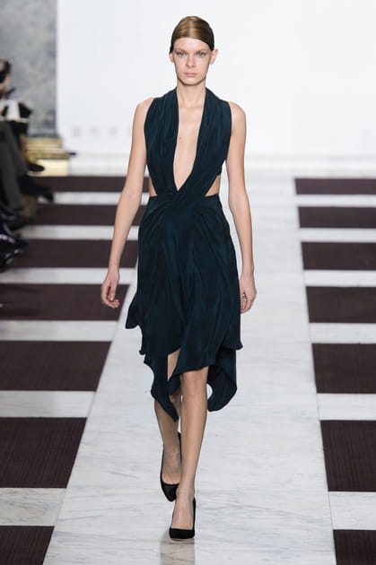 D&eacute;fil&eacute; Yiqing Yin