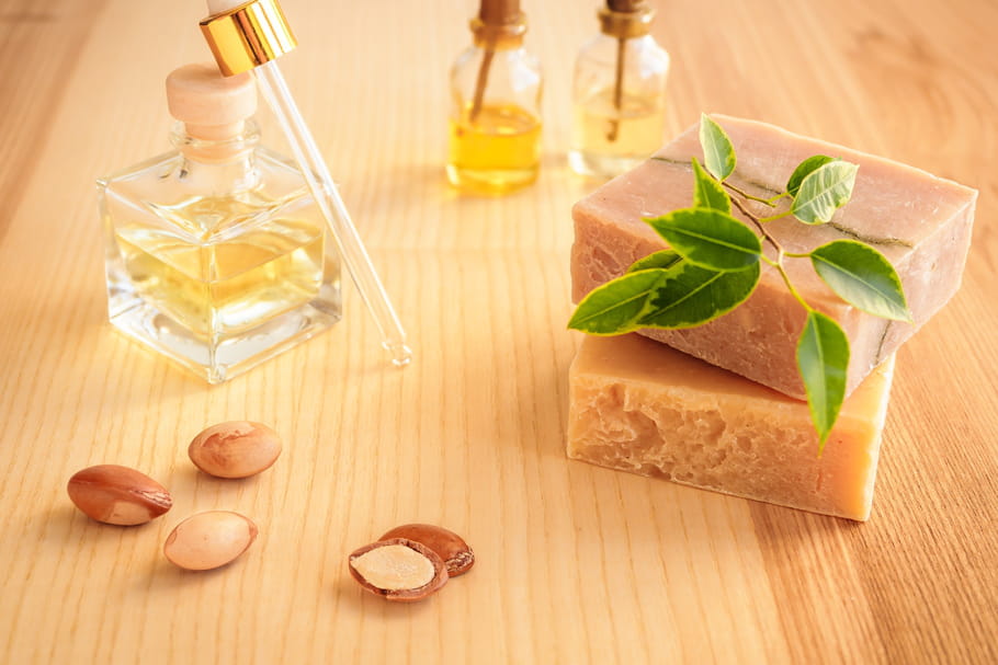 Savon d'Alep : ses bienfaits pour le visage et les cheveux