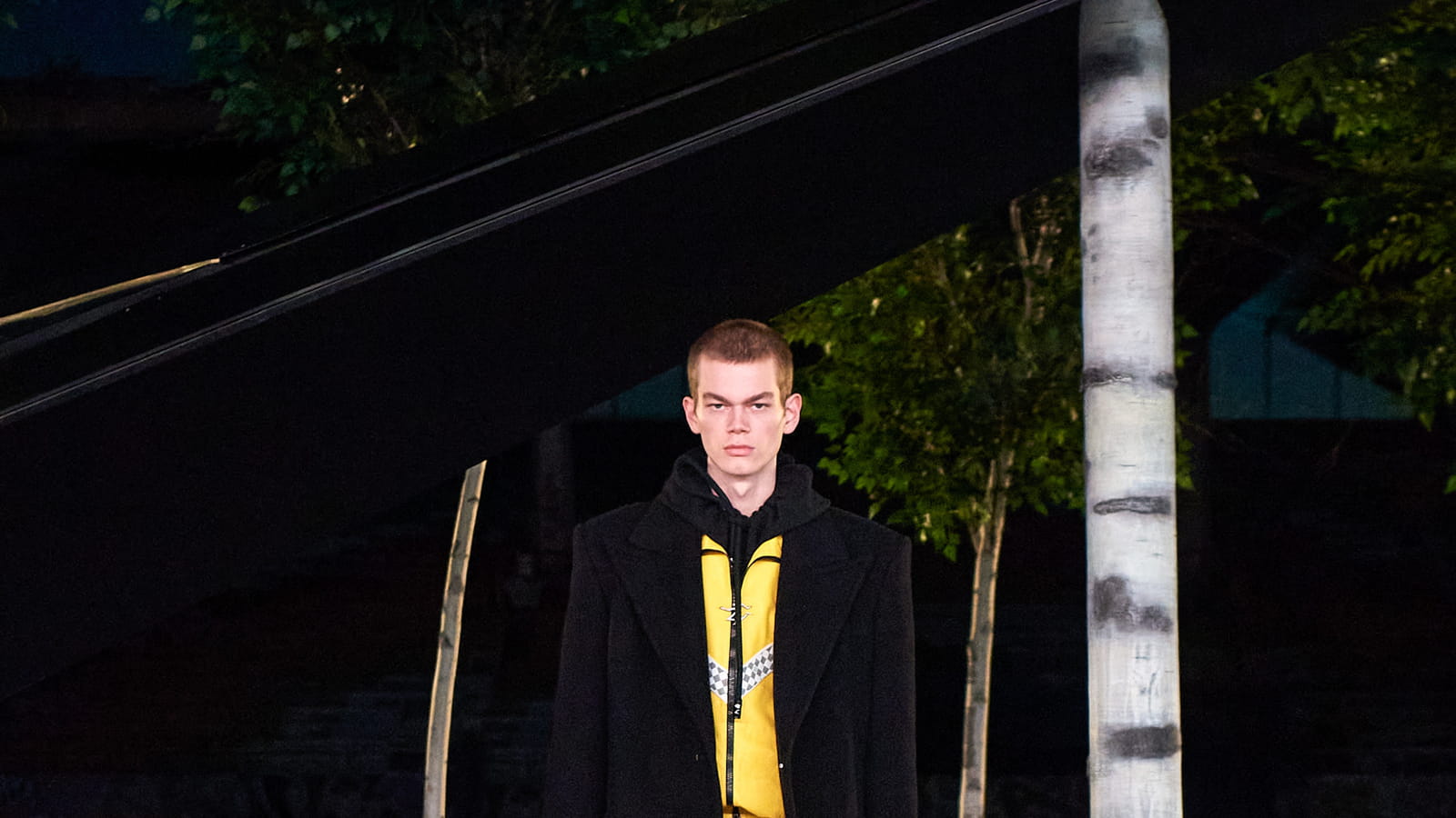 Look 50