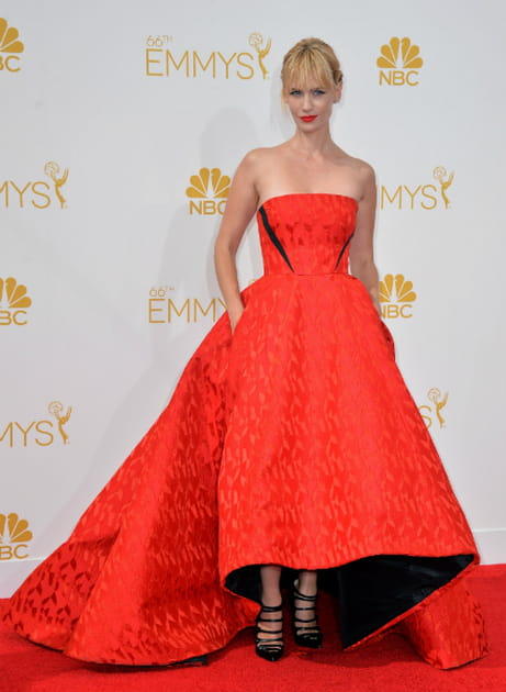 January Jones, majestueuse en Prabal Gurung