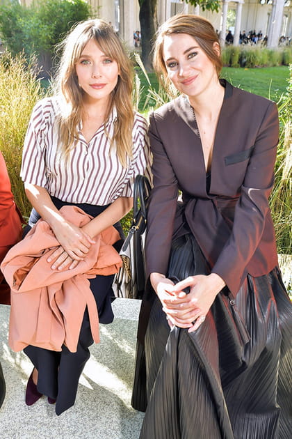 Elizabeth Olsen et Shailene Woodley au d&eacute;fil&eacute; Salvatore Ferragamo