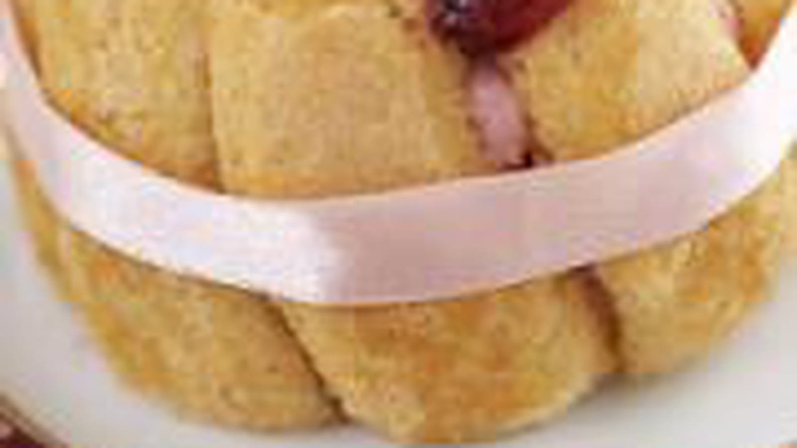 Charlotte aux pamplemousses roses et cranberries