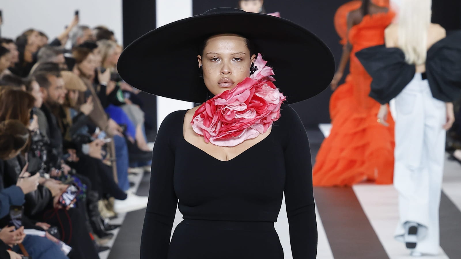 Look 5