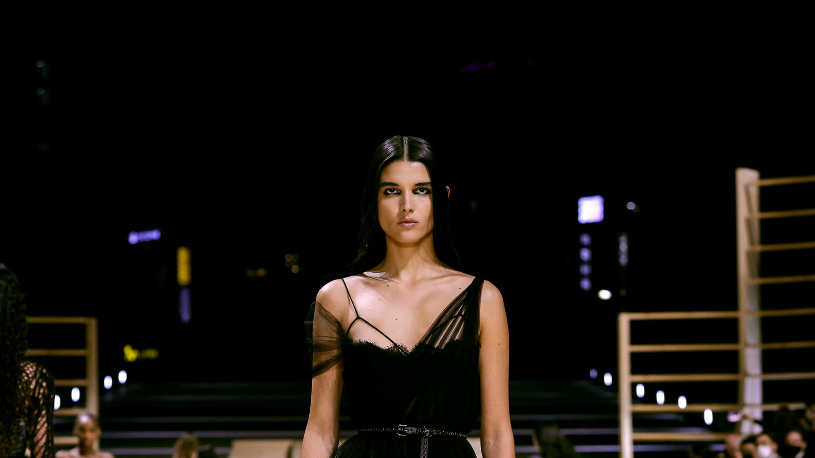 Look 76