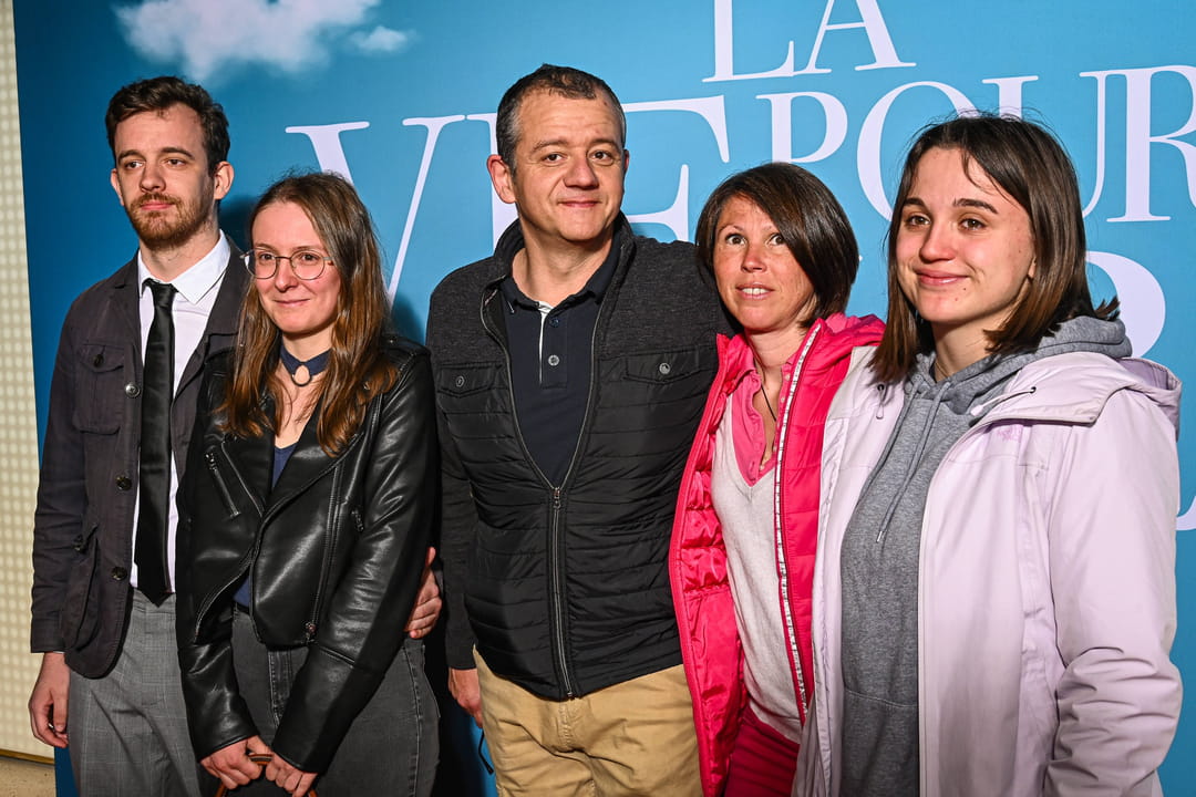 Alexis Hamidou (frère de Dany Boon), sa femme Géraldine et leurs