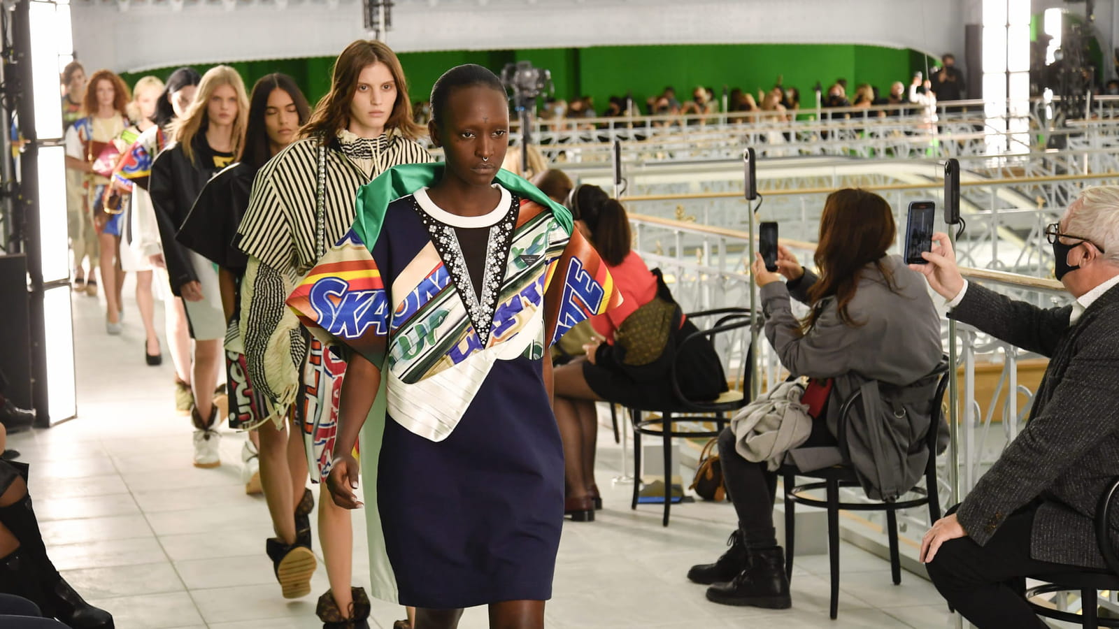 Les looks de la fashion week printemps-été 2021