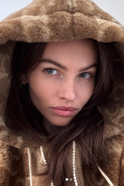 Thylane Blondeau pose sans fard, ni mascara