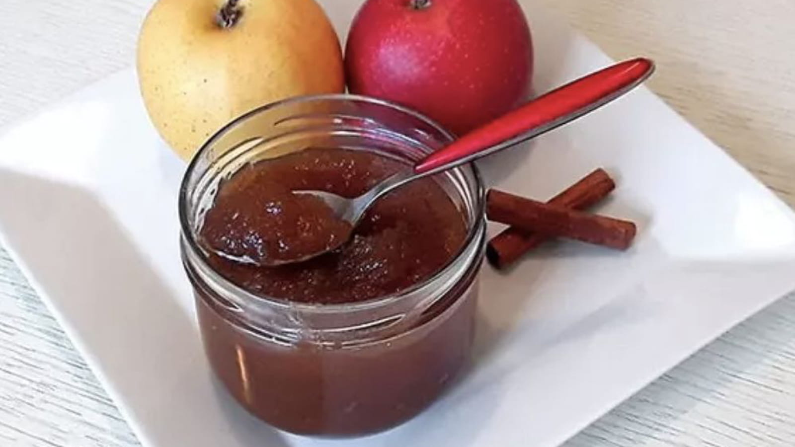 Confiture de pomme à l'orange