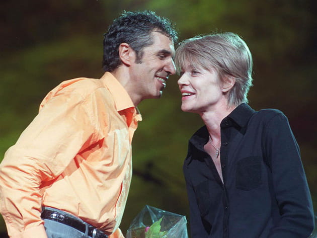 Il fait une place à Françoise Hardy