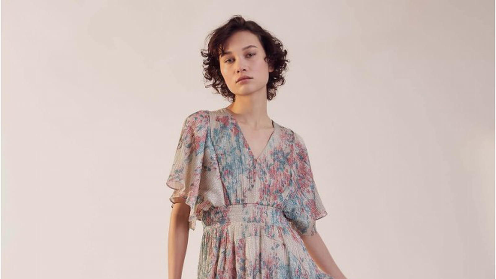 Robe Sinequanone