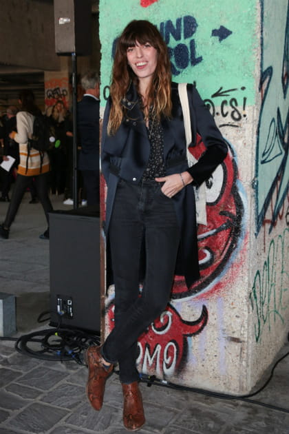 Lou Doillon, boyish au d&eacute;fil&eacute; Anthony Vaccarello