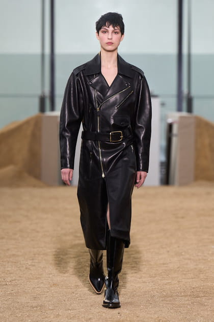 Les silhouettes du défilé Chloé automne-hiver 2022-2023