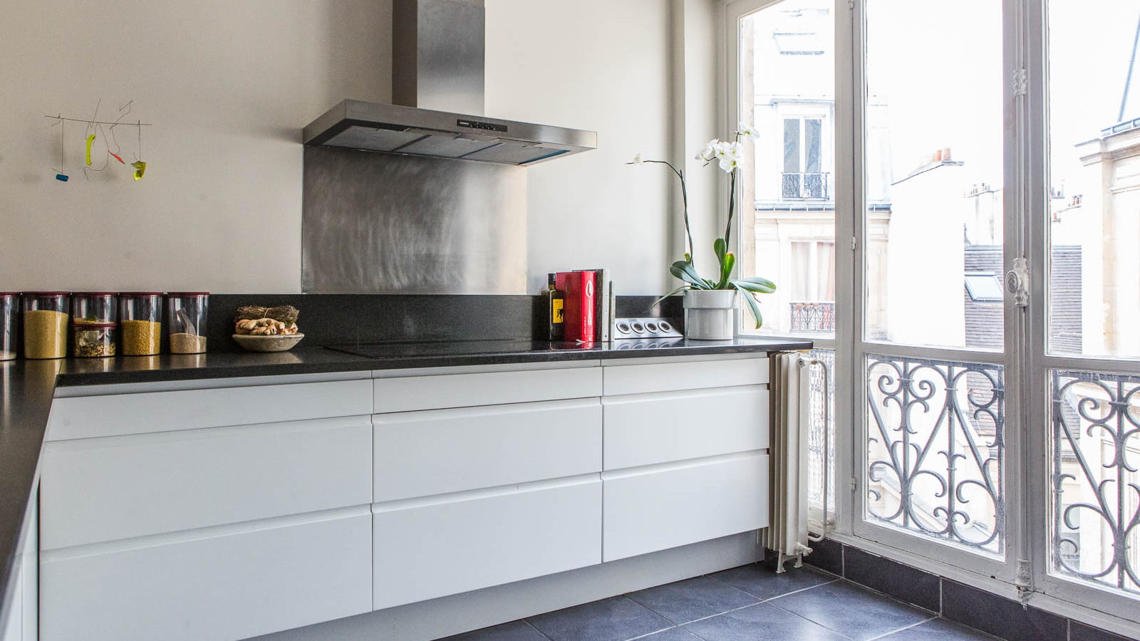 Fenêtre sur cuisine