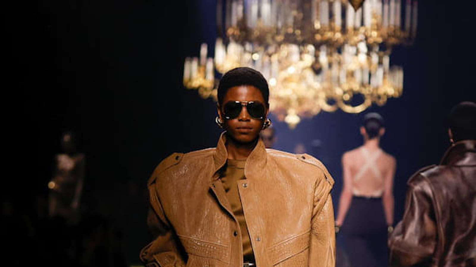 Look 35