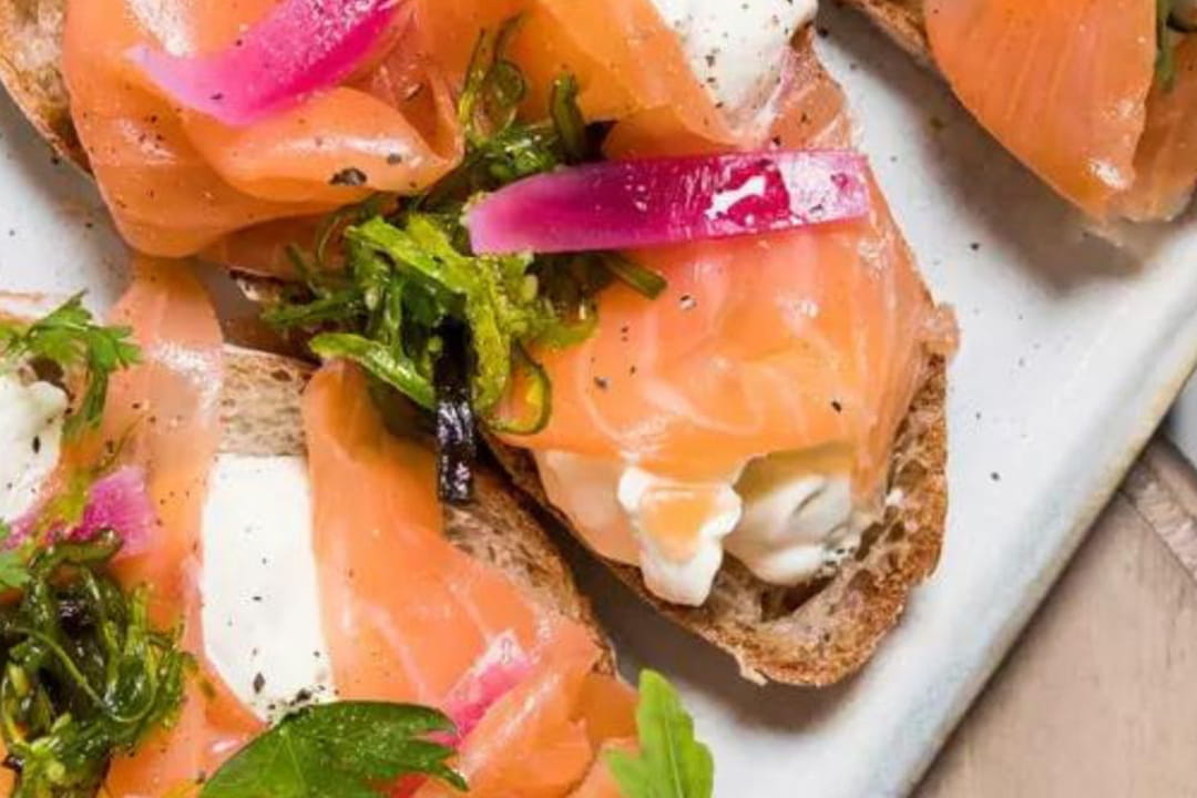 Toasts gourmands au saumon fumé