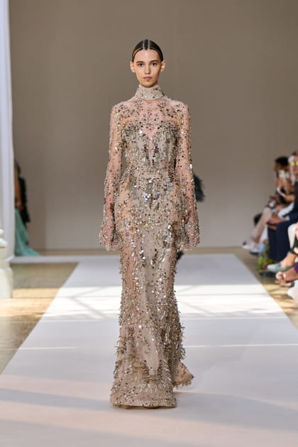 Look 16&nbsp;du d&eacute;fil&eacute; Elie Saab