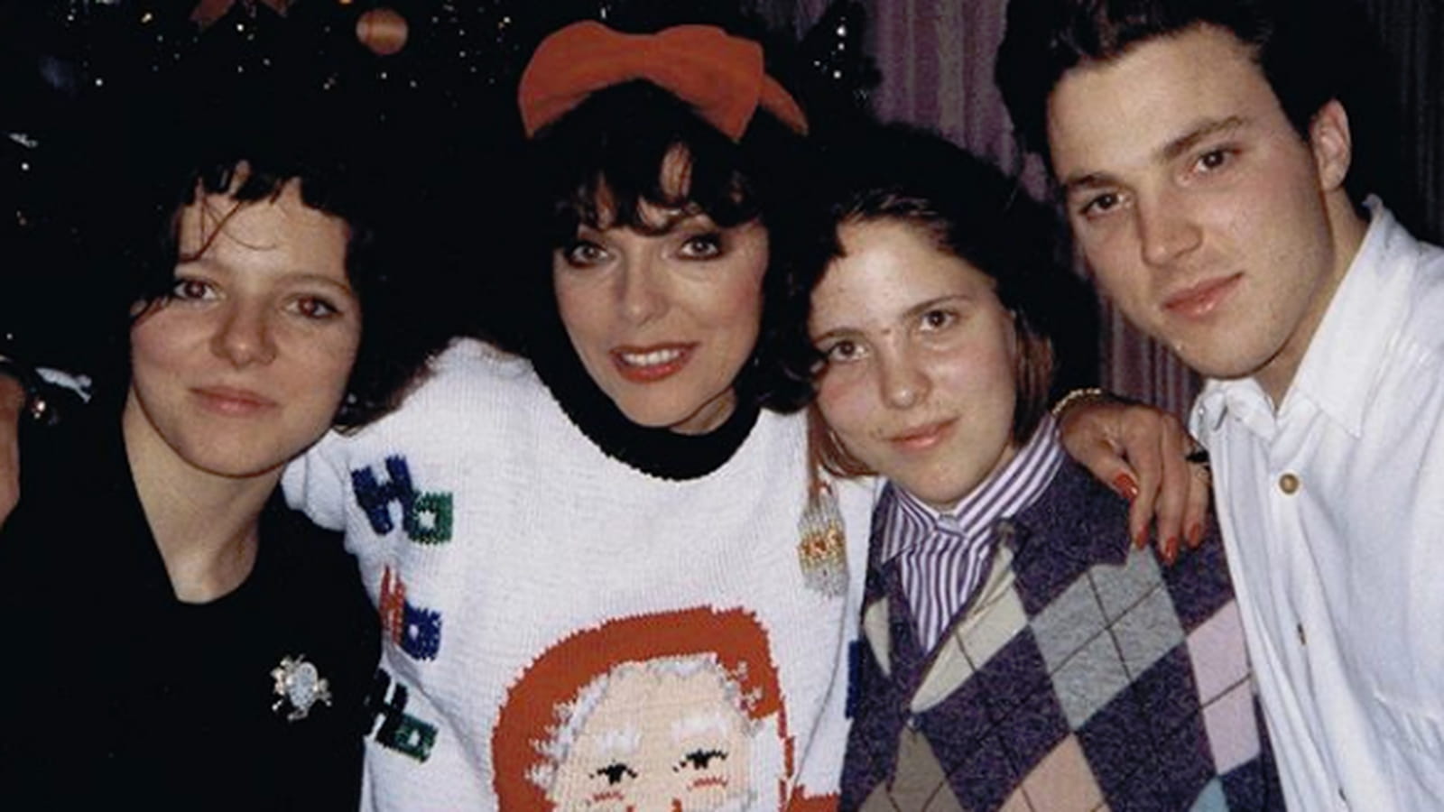 Tara Newley, Joan Collins, Katyana Kass et Alexander Newley