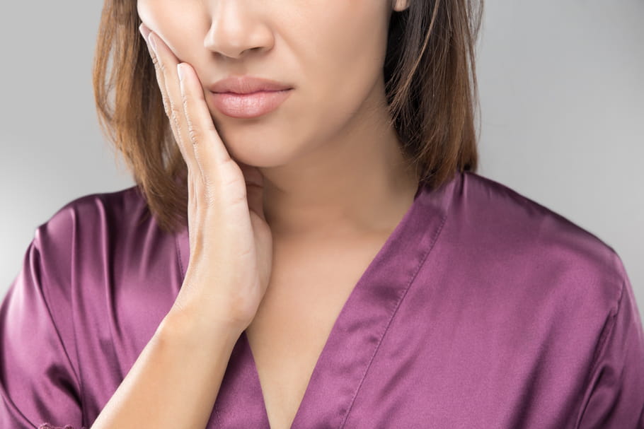 Parodontite : quelles causes, comment la soigner ?