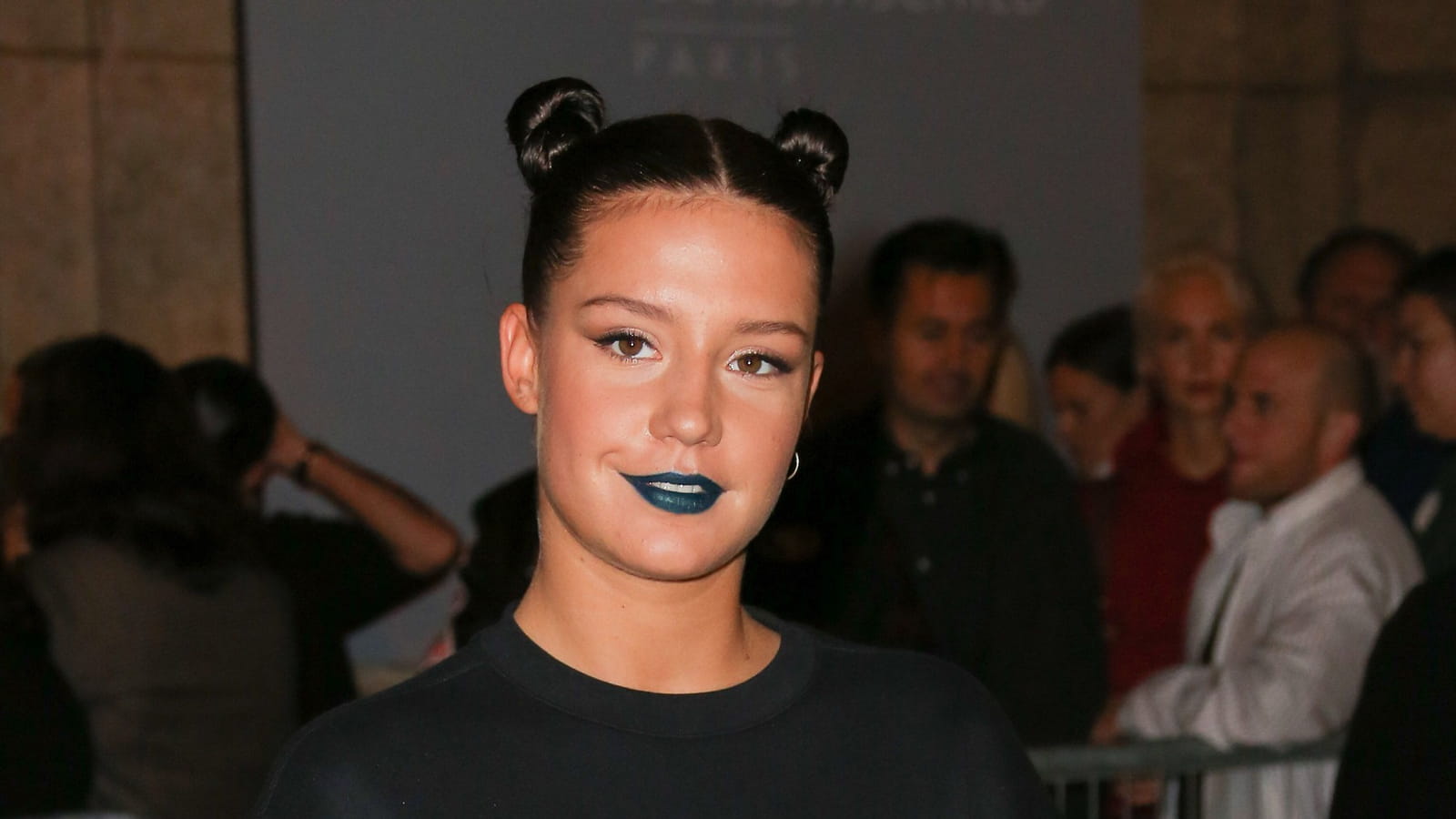 Space buns 