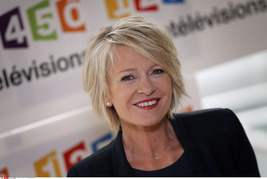 Les l&egrave;vres framboises de Sophie Davant