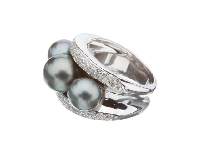 La bague "Fidji" de Poiray