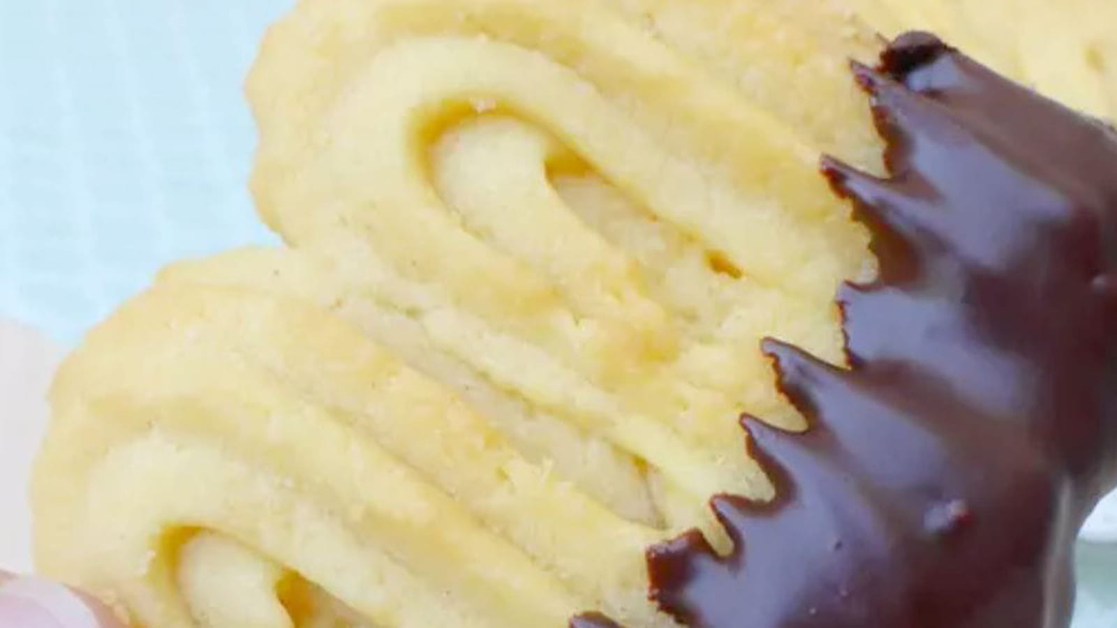 Sablés viennois ou Spritz vegan sans œufs et sans lactose