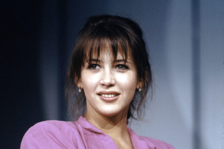 Les m&egrave;ches rel&acirc;ch&eacute;es de Sophie Marceau
