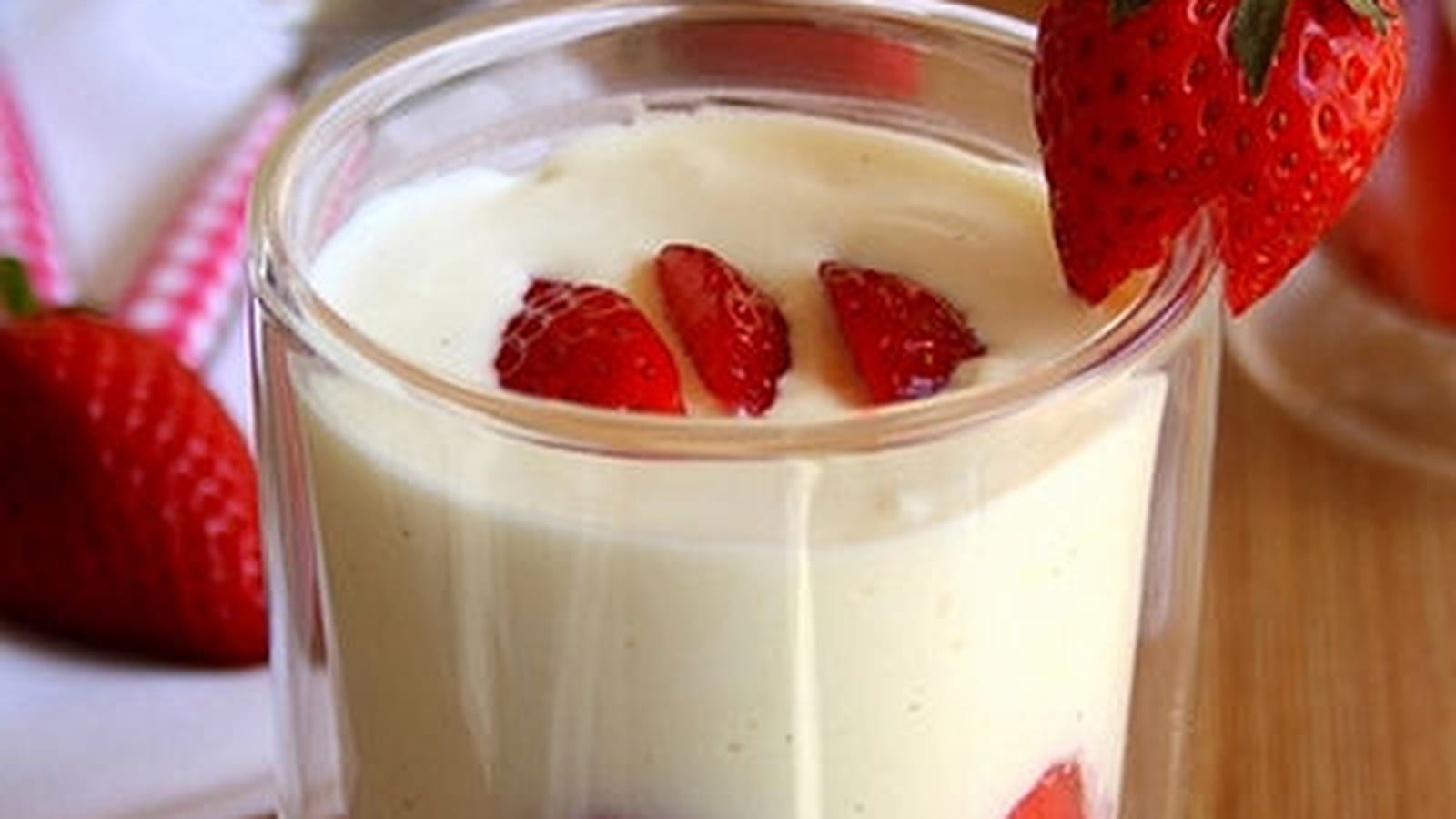 Verrines façon fraisier